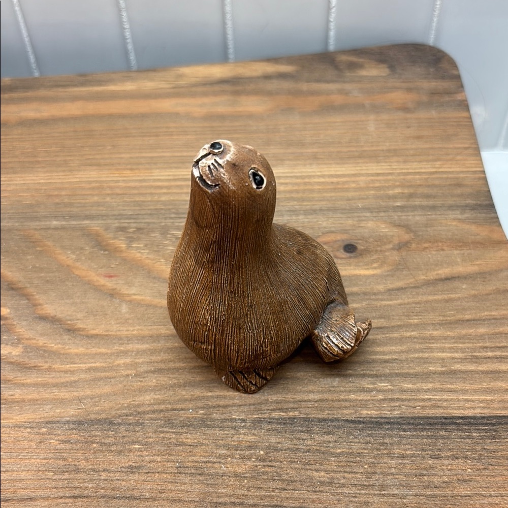Vintage Artesania Rinconada hand carved seal